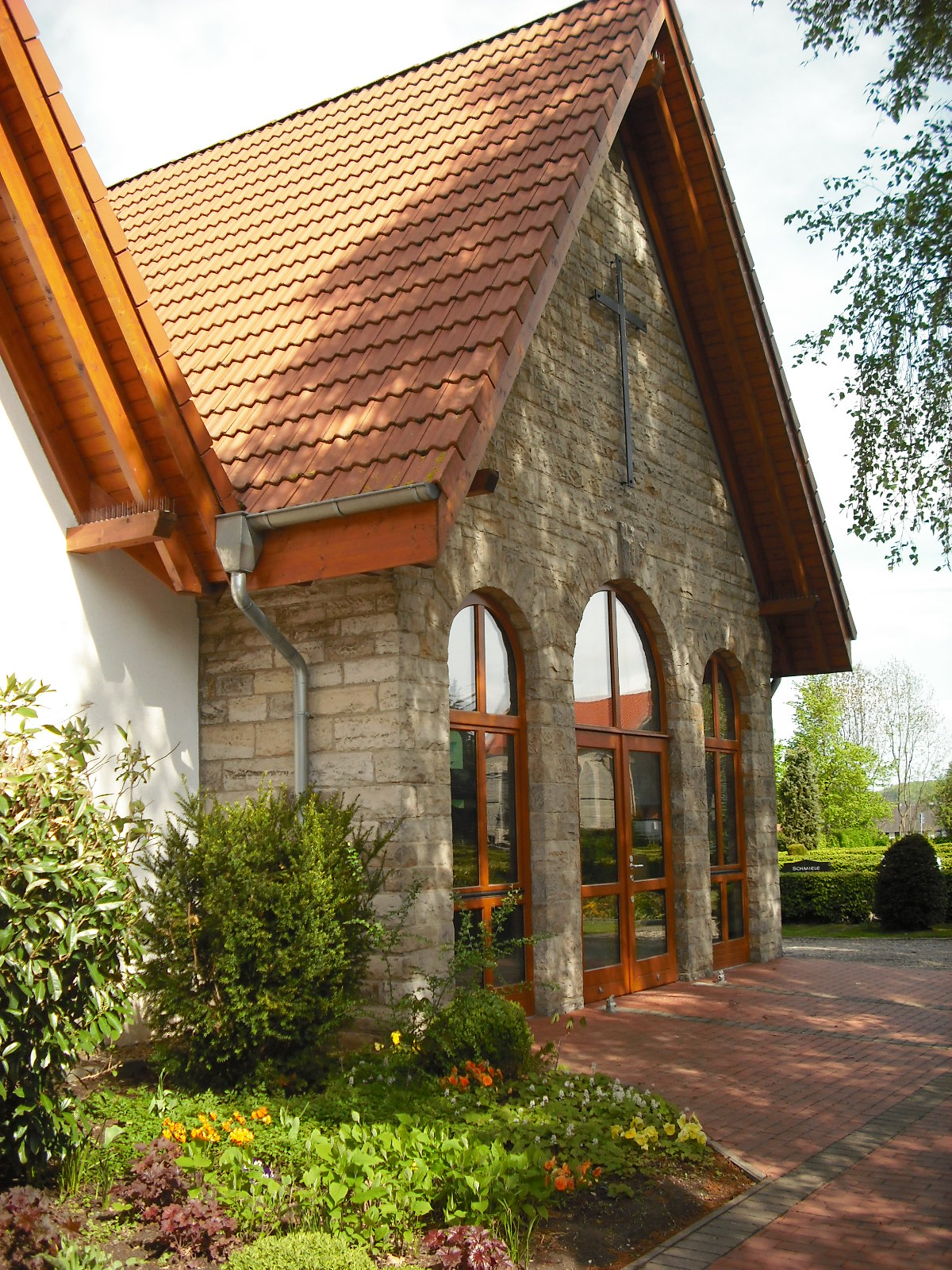 Öffentlich_Friedhofskapelle_Nordstemmen_03